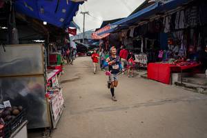 BIB: 
                            <button type="button" onclick="openModal(25305346)" class="btn btn-primary btn-sm float-right btn-popup" data-toggle="modal" data-target=".modal-high-quality">
                        <i class="fas fa-shopping-cart"></i> Add to Cart
                    </button>
                                            <button type="button" onclick="isThisMe(25305346, true)" class="btn btn-success btn-sm float-right btn-popup btn-isme hidden" data-toggle="tooltip" data-placement="bottom" title="นี่คือรูปของคุณใช่ไหม คลิกที่นี่เพื่อเอาเข้าอัลบั้ม">
                        <i class="fas fa-plus"></i> Add to album
                    </button>
                    <button type="button" onclick="isThisMe(25305346, false)" class="btn btn-warning btn-sm float-right btn-popup btn-isnotme hidden">
                        <i class="fas fa-ban"></i> Remove from album
                    </button>