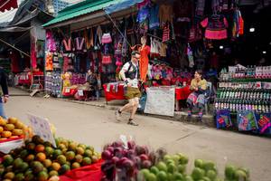 BIB: 
                            <button type="button" onclick="openModal(25308159)" class="btn btn-primary btn-sm float-right btn-popup" data-toggle="modal" data-target=".modal-high-quality">
                        <i class="fas fa-shopping-cart"></i> Add to Cart
                    </button>
                                            <button type="button" onclick="isThisMe(25308159, true)" class="btn btn-success btn-sm float-right btn-popup btn-isme hidden" data-toggle="tooltip" data-placement="bottom" title="นี่คือรูปของคุณใช่ไหม คลิกที่นี่เพื่อเอาเข้าอัลบั้ม">
                        <i class="fas fa-plus"></i> Add to album
                    </button>
                    <button type="button" onclick="isThisMe(25308159, false)" class="btn btn-warning btn-sm float-right btn-popup btn-isnotme hidden">
                        <i class="fas fa-ban"></i> Remove from album
                    </button>