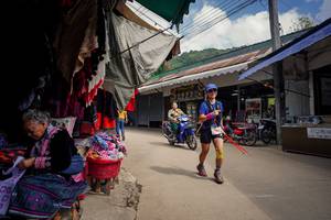 BIB: 
                            <button type="button" onclick="openModal(25303290)" class="btn btn-primary btn-sm float-right btn-popup" data-toggle="modal" data-target=".modal-high-quality">
                        <i class="fas fa-shopping-cart"></i> Add to Cart
                    </button>
                                            <button type="button" onclick="isThisMe(25303290, true)" class="btn btn-success btn-sm float-right btn-popup btn-isme hidden" data-toggle="tooltip" data-placement="bottom" title="นี่คือรูปของคุณใช่ไหม คลิกที่นี่เพื่อเอาเข้าอัลบั้ม">
                        <i class="fas fa-plus"></i> Add to album
                    </button>
                    <button type="button" onclick="isThisMe(25303290, false)" class="btn btn-warning btn-sm float-right btn-popup btn-isnotme hidden">
                        <i class="fas fa-ban"></i> Remove from album
                    </button>