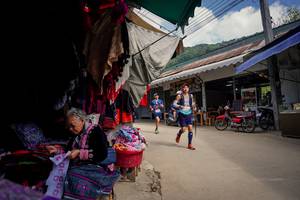 BIB: 
                            <button type="button" onclick="openModal(25303297)" class="btn btn-primary btn-sm float-right btn-popup" data-toggle="modal" data-target=".modal-high-quality">
                        <i class="fas fa-shopping-cart"></i> Add to Cart
                    </button>
                                            <button type="button" onclick="isThisMe(25303297, true)" class="btn btn-success btn-sm float-right btn-popup btn-isme hidden" data-toggle="tooltip" data-placement="bottom" title="นี่คือรูปของคุณใช่ไหม คลิกที่นี่เพื่อเอาเข้าอัลบั้ม">
                        <i class="fas fa-plus"></i> Add to album
                    </button>
                    <button type="button" onclick="isThisMe(25303297, false)" class="btn btn-warning btn-sm float-right btn-popup btn-isnotme hidden">
                        <i class="fas fa-ban"></i> Remove from album
                    </button>