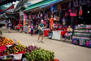 BIB: 
                            <button type="button" onclick="openModal(25307988)" class="btn btn-primary btn-sm float-right btn-popup" data-toggle="modal" data-target=".modal-high-quality">
                        <i class="fas fa-shopping-cart"></i> Add to Cart
                    </button>
                                            <button type="button" onclick="isThisMe(25307988, true)" class="btn btn-success btn-sm float-right btn-popup btn-isme hidden" data-toggle="tooltip" data-placement="bottom" title="นี่คือรูปของคุณใช่ไหม คลิกที่นี่เพื่อเอาเข้าอัลบั้ม">
                        <i class="fas fa-plus"></i> Add to album
                    </button>
                    <button type="button" onclick="isThisMe(25307988, false)" class="btn btn-warning btn-sm float-right btn-popup btn-isnotme hidden">
                        <i class="fas fa-ban"></i> Remove from album
                    </button>