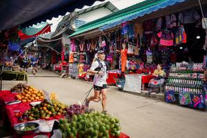 BIB: 
                            <button type="button" onclick="openModal(25307898)" class="btn btn-primary btn-sm float-right btn-popup" data-toggle="modal" data-target=".modal-high-quality">
                        <i class="fas fa-shopping-cart"></i> Add to Cart
                    </button>
                                            <button type="button" onclick="isThisMe(25307898, true)" class="btn btn-success btn-sm float-right btn-popup btn-isme hidden" data-toggle="tooltip" data-placement="bottom" title="นี่คือรูปของคุณใช่ไหม คลิกที่นี่เพื่อเอาเข้าอัลบั้ม">
                        <i class="fas fa-plus"></i> Add to album
                    </button>
                    <button type="button" onclick="isThisMe(25307898, false)" class="btn btn-warning btn-sm float-right btn-popup btn-isnotme hidden">
                        <i class="fas fa-ban"></i> Remove from album
                    </button>