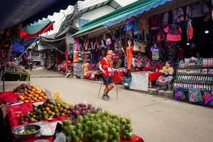 BIB: 
                            <button type="button" onclick="openModal(25307847)" class="btn btn-primary btn-sm float-right btn-popup" data-toggle="modal" data-target=".modal-high-quality">
                        <i class="fas fa-shopping-cart"></i> Add to Cart
                    </button>
                                            <button type="button" onclick="isThisMe(25307847, true)" class="btn btn-success btn-sm float-right btn-popup btn-isme hidden" data-toggle="tooltip" data-placement="bottom" title="นี่คือรูปของคุณใช่ไหม คลิกที่นี่เพื่อเอาเข้าอัลบั้ม">
                        <i class="fas fa-plus"></i> Add to album
                    </button>
                    <button type="button" onclick="isThisMe(25307847, false)" class="btn btn-warning btn-sm float-right btn-popup btn-isnotme hidden">
                        <i class="fas fa-ban"></i> Remove from album
                    </button>