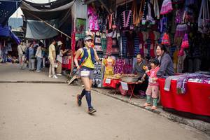 BIB: 
                            <button type="button" onclick="openModal(25302758)" class="btn btn-primary btn-sm float-right btn-popup" data-toggle="modal" data-target=".modal-high-quality">
                        <i class="fas fa-shopping-cart"></i> Add to Cart
                    </button>
                                            <button type="button" onclick="isThisMe(25302758, true)" class="btn btn-success btn-sm float-right btn-popup btn-isme hidden" data-toggle="tooltip" data-placement="bottom" title="นี่คือรูปของคุณใช่ไหม คลิกที่นี่เพื่อเอาเข้าอัลบั้ม">
                        <i class="fas fa-plus"></i> Add to album
                    </button>
                    <button type="button" onclick="isThisMe(25302758, false)" class="btn btn-warning btn-sm float-right btn-popup btn-isnotme hidden">
                        <i class="fas fa-ban"></i> Remove from album
                    </button>