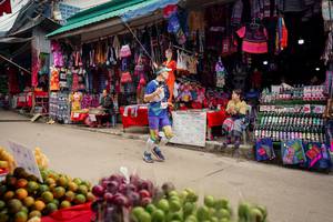 BIB: 
                            <button type="button" onclick="openModal(25308151)" class="btn btn-primary btn-sm float-right btn-popup" data-toggle="modal" data-target=".modal-high-quality">
                        <i class="fas fa-shopping-cart"></i> Add to Cart
                    </button>
                                            <button type="button" onclick="isThisMe(25308151, true)" class="btn btn-success btn-sm float-right btn-popup btn-isme hidden" data-toggle="tooltip" data-placement="bottom" title="นี่คือรูปของคุณใช่ไหม คลิกที่นี่เพื่อเอาเข้าอัลบั้ม">
                        <i class="fas fa-plus"></i> Add to album
                    </button>
                    <button type="button" onclick="isThisMe(25308151, false)" class="btn btn-warning btn-sm float-right btn-popup btn-isnotme hidden">
                        <i class="fas fa-ban"></i> Remove from album
                    </button>