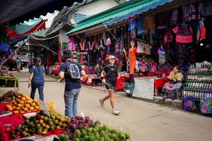 BIB: 
                            <button type="button" onclick="openModal(25307932)" class="btn btn-primary btn-sm float-right btn-popup" data-toggle="modal" data-target=".modal-high-quality">
                        <i class="fas fa-shopping-cart"></i> Add to Cart
                    </button>
                                            <button type="button" onclick="isThisMe(25307932, true)" class="btn btn-success btn-sm float-right btn-popup btn-isme hidden" data-toggle="tooltip" data-placement="bottom" title="นี่คือรูปของคุณใช่ไหม คลิกที่นี่เพื่อเอาเข้าอัลบั้ม">
                        <i class="fas fa-plus"></i> Add to album
                    </button>
                    <button type="button" onclick="isThisMe(25307932, false)" class="btn btn-warning btn-sm float-right btn-popup btn-isnotme hidden">
                        <i class="fas fa-ban"></i> Remove from album
                    </button>