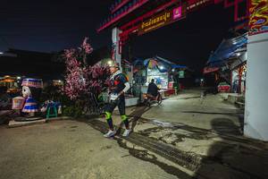 BIB: 
                            <button type="button" onclick="openModal(25304727)" class="btn btn-primary btn-sm float-right btn-popup" data-toggle="modal" data-target=".modal-high-quality">
                        <i class="fas fa-shopping-cart"></i> Add to Cart
                    </button>
                                            <button type="button" onclick="isThisMe(25304727, true)" class="btn btn-success btn-sm float-right btn-popup btn-isme hidden" data-toggle="tooltip" data-placement="bottom" title="นี่คือรูปของคุณใช่ไหม คลิกที่นี่เพื่อเอาเข้าอัลบั้ม">
                        <i class="fas fa-plus"></i> Add to album
                    </button>
                    <button type="button" onclick="isThisMe(25304727, false)" class="btn btn-warning btn-sm float-right btn-popup btn-isnotme hidden">
                        <i class="fas fa-ban"></i> Remove from album
                    </button>