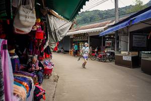 BIB: 
                            <button type="button" onclick="openModal(25307349)" class="btn btn-primary btn-sm float-right btn-popup" data-toggle="modal" data-target=".modal-high-quality">
                        <i class="fas fa-shopping-cart"></i> Add to Cart
                    </button>
                                            <button type="button" onclick="isThisMe(25307349, true)" class="btn btn-success btn-sm float-right btn-popup btn-isme hidden" data-toggle="tooltip" data-placement="bottom" title="นี่คือรูปของคุณใช่ไหม คลิกที่นี่เพื่อเอาเข้าอัลบั้ม">
                        <i class="fas fa-plus"></i> Add to album
                    </button>
                    <button type="button" onclick="isThisMe(25307349, false)" class="btn btn-warning btn-sm float-right btn-popup btn-isnotme hidden">
                        <i class="fas fa-ban"></i> Remove from album
                    </button>