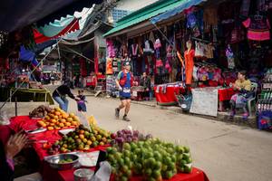 BIB: 
                            <button type="button" onclick="openModal(25308057)" class="btn btn-primary btn-sm float-right btn-popup" data-toggle="modal" data-target=".modal-high-quality">
                        <i class="fas fa-shopping-cart"></i> Add to Cart
                    </button>
                                            <button type="button" onclick="isThisMe(25308057, true)" class="btn btn-success btn-sm float-right btn-popup btn-isme hidden" data-toggle="tooltip" data-placement="bottom" title="นี่คือรูปของคุณใช่ไหม คลิกที่นี่เพื่อเอาเข้าอัลบั้ม">
                        <i class="fas fa-plus"></i> Add to album
                    </button>
                    <button type="button" onclick="isThisMe(25308057, false)" class="btn btn-warning btn-sm float-right btn-popup btn-isnotme hidden">
                        <i class="fas fa-ban"></i> Remove from album
                    </button>