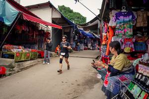 BIB: 
                            <button type="button" onclick="openModal(25306639)" class="btn btn-primary btn-sm float-right btn-popup" data-toggle="modal" data-target=".modal-high-quality">
                        <i class="fas fa-shopping-cart"></i> Add to Cart
                    </button>
                                            <button type="button" onclick="isThisMe(25306639, true)" class="btn btn-success btn-sm float-right btn-popup btn-isme hidden" data-toggle="tooltip" data-placement="bottom" title="นี่คือรูปของคุณใช่ไหม คลิกที่นี่เพื่อเอาเข้าอัลบั้ม">
                        <i class="fas fa-plus"></i> Add to album
                    </button>
                    <button type="button" onclick="isThisMe(25306639, false)" class="btn btn-warning btn-sm float-right btn-popup btn-isnotme hidden">
                        <i class="fas fa-ban"></i> Remove from album
                    </button>