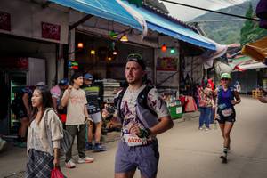 BIB: 
                            <button type="button" onclick="openModal(25306830)" class="btn btn-primary btn-sm float-right btn-popup" data-toggle="modal" data-target=".modal-high-quality">
                        <i class="fas fa-shopping-cart"></i> Add to Cart
                    </button>
                                            <button type="button" onclick="isThisMe(25306830, true)" class="btn btn-success btn-sm float-right btn-popup btn-isme hidden" data-toggle="tooltip" data-placement="bottom" title="นี่คือรูปของคุณใช่ไหม คลิกที่นี่เพื่อเอาเข้าอัลบั้ม">
                        <i class="fas fa-plus"></i> Add to album
                    </button>
                    <button type="button" onclick="isThisMe(25306830, false)" class="btn btn-warning btn-sm float-right btn-popup btn-isnotme hidden">
                        <i class="fas fa-ban"></i> Remove from album
                    </button>