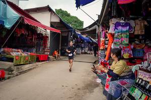 BIB: 
                            <button type="button" onclick="openModal(25306720)" class="btn btn-primary btn-sm float-right btn-popup" data-toggle="modal" data-target=".modal-high-quality">
                        <i class="fas fa-shopping-cart"></i> Add to Cart
                    </button>
                                            <button type="button" onclick="isThisMe(25306720, true)" class="btn btn-success btn-sm float-right btn-popup btn-isme hidden" data-toggle="tooltip" data-placement="bottom" title="นี่คือรูปของคุณใช่ไหม คลิกที่นี่เพื่อเอาเข้าอัลบั้ม">
                        <i class="fas fa-plus"></i> Add to album
                    </button>
                    <button type="button" onclick="isThisMe(25306720, false)" class="btn btn-warning btn-sm float-right btn-popup btn-isnotme hidden">
                        <i class="fas fa-ban"></i> Remove from album
                    </button>