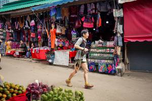 BIB: 
                            <button type="button" onclick="openModal(25308409)" class="btn btn-primary btn-sm float-right btn-popup" data-toggle="modal" data-target=".modal-high-quality">
                        <i class="fas fa-shopping-cart"></i> Add to Cart
                    </button>
                                            <button type="button" onclick="isThisMe(25308409, true)" class="btn btn-success btn-sm float-right btn-popup btn-isme hidden" data-toggle="tooltip" data-placement="bottom" title="นี่คือรูปของคุณใช่ไหม คลิกที่นี่เพื่อเอาเข้าอัลบั้ม">
                        <i class="fas fa-plus"></i> Add to album
                    </button>
                    <button type="button" onclick="isThisMe(25308409, false)" class="btn btn-warning btn-sm float-right btn-popup btn-isnotme hidden">
                        <i class="fas fa-ban"></i> Remove from album
                    </button>