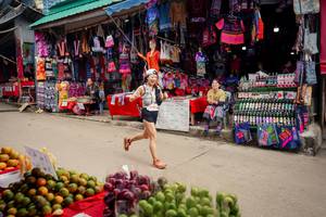 BIB: 
                            <button type="button" onclick="openModal(25308302)" class="btn btn-primary btn-sm float-right btn-popup" data-toggle="modal" data-target=".modal-high-quality">
                        <i class="fas fa-shopping-cart"></i> Add to Cart
                    </button>
                                            <button type="button" onclick="isThisMe(25308302, true)" class="btn btn-success btn-sm float-right btn-popup btn-isme hidden" data-toggle="tooltip" data-placement="bottom" title="นี่คือรูปของคุณใช่ไหม คลิกที่นี่เพื่อเอาเข้าอัลบั้ม">
                        <i class="fas fa-plus"></i> Add to album
                    </button>
                    <button type="button" onclick="isThisMe(25308302, false)" class="btn btn-warning btn-sm float-right btn-popup btn-isnotme hidden">
                        <i class="fas fa-ban"></i> Remove from album
                    </button>