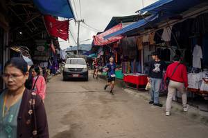 BIB: 
                            <button type="button" onclick="openModal(25305417)" class="btn btn-primary btn-sm float-right btn-popup" data-toggle="modal" data-target=".modal-high-quality">
                        <i class="fas fa-shopping-cart"></i> Add to Cart
                    </button>
                                            <button type="button" onclick="isThisMe(25305417, true)" class="btn btn-success btn-sm float-right btn-popup btn-isme hidden" data-toggle="tooltip" data-placement="bottom" title="นี่คือรูปของคุณใช่ไหม คลิกที่นี่เพื่อเอาเข้าอัลบั้ม">
                        <i class="fas fa-plus"></i> Add to album
                    </button>
                    <button type="button" onclick="isThisMe(25305417, false)" class="btn btn-warning btn-sm float-right btn-popup btn-isnotme hidden">
                        <i class="fas fa-ban"></i> Remove from album
                    </button>