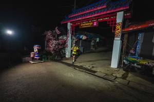 BIB: 
                            <button type="button" onclick="openModal(25305698)" class="btn btn-primary btn-sm float-right btn-popup" data-toggle="modal" data-target=".modal-high-quality">
                        <i class="fas fa-shopping-cart"></i> Add to Cart
                    </button>
                                            <button type="button" onclick="isThisMe(25305698, true)" class="btn btn-success btn-sm float-right btn-popup btn-isme hidden" data-toggle="tooltip" data-placement="bottom" title="นี่คือรูปของคุณใช่ไหม คลิกที่นี่เพื่อเอาเข้าอัลบั้ม">
                        <i class="fas fa-plus"></i> Add to album
                    </button>
                    <button type="button" onclick="isThisMe(25305698, false)" class="btn btn-warning btn-sm float-right btn-popup btn-isnotme hidden">
                        <i class="fas fa-ban"></i> Remove from album
                    </button>