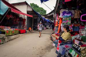 BIB: 
                            <button type="button" onclick="openModal(25306707)" class="btn btn-primary btn-sm float-right btn-popup" data-toggle="modal" data-target=".modal-high-quality">
                        <i class="fas fa-shopping-cart"></i> Add to Cart
                    </button>
                                            <button type="button" onclick="isThisMe(25306707, true)" class="btn btn-success btn-sm float-right btn-popup btn-isme hidden" data-toggle="tooltip" data-placement="bottom" title="นี่คือรูปของคุณใช่ไหม คลิกที่นี่เพื่อเอาเข้าอัลบั้ม">
                        <i class="fas fa-plus"></i> Add to album
                    </button>
                    <button type="button" onclick="isThisMe(25306707, false)" class="btn btn-warning btn-sm float-right btn-popup btn-isnotme hidden">
                        <i class="fas fa-ban"></i> Remove from album
                    </button>