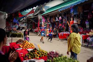 BIB: 
                            <button type="button" onclick="openModal(25308076)" class="btn btn-primary btn-sm float-right btn-popup" data-toggle="modal" data-target=".modal-high-quality">
                        <i class="fas fa-shopping-cart"></i> Add to Cart
                    </button>
                                            <button type="button" onclick="isThisMe(25308076, true)" class="btn btn-success btn-sm float-right btn-popup btn-isme hidden" data-toggle="tooltip" data-placement="bottom" title="นี่คือรูปของคุณใช่ไหม คลิกที่นี่เพื่อเอาเข้าอัลบั้ม">
                        <i class="fas fa-plus"></i> Add to album
                    </button>
                    <button type="button" onclick="isThisMe(25308076, false)" class="btn btn-warning btn-sm float-right btn-popup btn-isnotme hidden">
                        <i class="fas fa-ban"></i> Remove from album
                    </button>