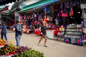 BIB: 
                            <button type="button" onclick="openModal(25307936)" class="btn btn-primary btn-sm float-right btn-popup" data-toggle="modal" data-target=".modal-high-quality">
                        <i class="fas fa-shopping-cart"></i> Add to Cart
                    </button>
                                            <button type="button" onclick="isThisMe(25307936, true)" class="btn btn-success btn-sm float-right btn-popup btn-isme hidden" data-toggle="tooltip" data-placement="bottom" title="นี่คือรูปของคุณใช่ไหม คลิกที่นี่เพื่อเอาเข้าอัลบั้ม">
                        <i class="fas fa-plus"></i> Add to album
                    </button>
                    <button type="button" onclick="isThisMe(25307936, false)" class="btn btn-warning btn-sm float-right btn-popup btn-isnotme hidden">
                        <i class="fas fa-ban"></i> Remove from album
                    </button>