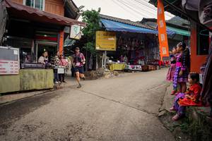 BIB: 
                            <button type="button" onclick="openModal(25302410)" class="btn btn-primary btn-sm float-right btn-popup" data-toggle="modal" data-target=".modal-high-quality">
                        <i class="fas fa-shopping-cart"></i> Add to Cart
                    </button>
                                            <button type="button" onclick="isThisMe(25302410, true)" class="btn btn-success btn-sm float-right btn-popup btn-isme hidden" data-toggle="tooltip" data-placement="bottom" title="นี่คือรูปของคุณใช่ไหม คลิกที่นี่เพื่อเอาเข้าอัลบั้ม">
                        <i class="fas fa-plus"></i> Add to album
                    </button>
                    <button type="button" onclick="isThisMe(25302410, false)" class="btn btn-warning btn-sm float-right btn-popup btn-isnotme hidden">
                        <i class="fas fa-ban"></i> Remove from album
                    </button>