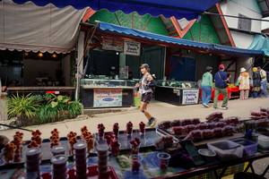 BIB: 
                            <button type="button" onclick="openModal(25306229)" class="btn btn-primary btn-sm float-right btn-popup" data-toggle="modal" data-target=".modal-high-quality">
                        <i class="fas fa-shopping-cart"></i> Add to Cart
                    </button>
                                            <button type="button" onclick="isThisMe(25306229, true)" class="btn btn-success btn-sm float-right btn-popup btn-isme hidden" data-toggle="tooltip" data-placement="bottom" title="นี่คือรูปของคุณใช่ไหม คลิกที่นี่เพื่อเอาเข้าอัลบั้ม">
                        <i class="fas fa-plus"></i> Add to album
                    </button>
                    <button type="button" onclick="isThisMe(25306229, false)" class="btn btn-warning btn-sm float-right btn-popup btn-isnotme hidden">
                        <i class="fas fa-ban"></i> Remove from album
                    </button>