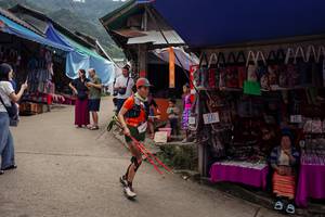 BIB: 
                            <button type="button" onclick="openModal(25310086)" class="btn btn-primary btn-sm float-right btn-popup" data-toggle="modal" data-target=".modal-high-quality">
                        <i class="fas fa-shopping-cart"></i> Add to Cart
                    </button>
                                            <button type="button" onclick="isThisMe(25310086, true)" class="btn btn-success btn-sm float-right btn-popup btn-isme hidden" data-toggle="tooltip" data-placement="bottom" title="นี่คือรูปของคุณใช่ไหม คลิกที่นี่เพื่อเอาเข้าอัลบั้ม">
                        <i class="fas fa-plus"></i> Add to album
                    </button>
                    <button type="button" onclick="isThisMe(25310086, false)" class="btn btn-warning btn-sm float-right btn-popup btn-isnotme hidden">
                        <i class="fas fa-ban"></i> Remove from album
                    </button>