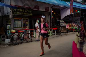 BIB: 
                            <button type="button" onclick="openModal(25305606)" class="btn btn-primary btn-sm float-right btn-popup" data-toggle="modal" data-target=".modal-high-quality">
                        <i class="fas fa-shopping-cart"></i> Add to Cart
                    </button>
                                            <button type="button" onclick="isThisMe(25305606, true)" class="btn btn-success btn-sm float-right btn-popup btn-isme hidden" data-toggle="tooltip" data-placement="bottom" title="นี่คือรูปของคุณใช่ไหม คลิกที่นี่เพื่อเอาเข้าอัลบั้ม">
                        <i class="fas fa-plus"></i> Add to album
                    </button>
                    <button type="button" onclick="isThisMe(25305606, false)" class="btn btn-warning btn-sm float-right btn-popup btn-isnotme hidden">
                        <i class="fas fa-ban"></i> Remove from album
                    </button>