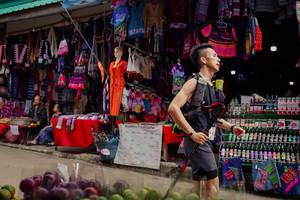 BIB: 
                            <button type="button" onclick="openModal(25308601)" class="btn btn-primary btn-sm float-right btn-popup" data-toggle="modal" data-target=".modal-high-quality">
                        <i class="fas fa-shopping-cart"></i> Add to Cart
                    </button>
                                            <button type="button" onclick="isThisMe(25308601, true)" class="btn btn-success btn-sm float-right btn-popup btn-isme hidden" data-toggle="tooltip" data-placement="bottom" title="นี่คือรูปของคุณใช่ไหม คลิกที่นี่เพื่อเอาเข้าอัลบั้ม">
                        <i class="fas fa-plus"></i> Add to album
                    </button>
                    <button type="button" onclick="isThisMe(25308601, false)" class="btn btn-warning btn-sm float-right btn-popup btn-isnotme hidden">
                        <i class="fas fa-ban"></i> Remove from album
                    </button>