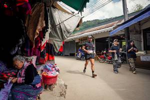 BIB: 
                            <button type="button" onclick="openModal(25303252)" class="btn btn-primary btn-sm float-right btn-popup" data-toggle="modal" data-target=".modal-high-quality">
                        <i class="fas fa-shopping-cart"></i> Add to Cart
                    </button>
                                            <button type="button" onclick="isThisMe(25303252, true)" class="btn btn-success btn-sm float-right btn-popup btn-isme hidden" data-toggle="tooltip" data-placement="bottom" title="นี่คือรูปของคุณใช่ไหม คลิกที่นี่เพื่อเอาเข้าอัลบั้ม">
                        <i class="fas fa-plus"></i> Add to album
                    </button>
                    <button type="button" onclick="isThisMe(25303252, false)" class="btn btn-warning btn-sm float-right btn-popup btn-isnotme hidden">
                        <i class="fas fa-ban"></i> Remove from album
                    </button>