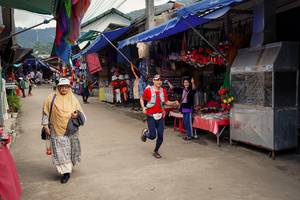 BIB: 
                            <button type="button" onclick="openModal(25305839)" class="btn btn-primary btn-sm float-right btn-popup" data-toggle="modal" data-target=".modal-high-quality">
                        <i class="fas fa-shopping-cart"></i> Add to Cart
                    </button>
                                            <button type="button" onclick="isThisMe(25305839, true)" class="btn btn-success btn-sm float-right btn-popup btn-isme hidden" data-toggle="tooltip" data-placement="bottom" title="นี่คือรูปของคุณใช่ไหม คลิกที่นี่เพื่อเอาเข้าอัลบั้ม">
                        <i class="fas fa-plus"></i> Add to album
                    </button>
                    <button type="button" onclick="isThisMe(25305839, false)" class="btn btn-warning btn-sm float-right btn-popup btn-isnotme hidden">
                        <i class="fas fa-ban"></i> Remove from album
                    </button>