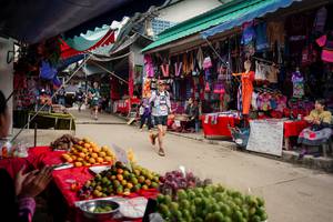 BIB: 
                            <button type="button" onclick="openModal(25307967)" class="btn btn-primary btn-sm float-right btn-popup" data-toggle="modal" data-target=".modal-high-quality">
                        <i class="fas fa-shopping-cart"></i> Add to Cart
                    </button>
                                            <button type="button" onclick="isThisMe(25307967, true)" class="btn btn-success btn-sm float-right btn-popup btn-isme hidden" data-toggle="tooltip" data-placement="bottom" title="นี่คือรูปของคุณใช่ไหม คลิกที่นี่เพื่อเอาเข้าอัลบั้ม">
                        <i class="fas fa-plus"></i> Add to album
                    </button>
                    <button type="button" onclick="isThisMe(25307967, false)" class="btn btn-warning btn-sm float-right btn-popup btn-isnotme hidden">
                        <i class="fas fa-ban"></i> Remove from album
                    </button>