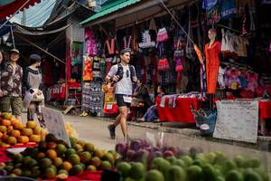 BIB: 
                            <button type="button" onclick="openModal(25308674)" class="btn btn-primary btn-sm float-right btn-popup" data-toggle="modal" data-target=".modal-high-quality">
                        <i class="fas fa-shopping-cart"></i> Add to Cart
                    </button>
                                            <button type="button" onclick="isThisMe(25308674, true)" class="btn btn-success btn-sm float-right btn-popup btn-isme hidden" data-toggle="tooltip" data-placement="bottom" title="นี่คือรูปของคุณใช่ไหม คลิกที่นี่เพื่อเอาเข้าอัลบั้ม">
                        <i class="fas fa-plus"></i> Add to album
                    </button>
                    <button type="button" onclick="isThisMe(25308674, false)" class="btn btn-warning btn-sm float-right btn-popup btn-isnotme hidden">
                        <i class="fas fa-ban"></i> Remove from album
                    </button>