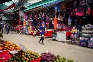 BIB: 
                            <button type="button" onclick="openModal(25308284)" class="btn btn-primary btn-sm float-right btn-popup" data-toggle="modal" data-target=".modal-high-quality">
                        <i class="fas fa-shopping-cart"></i> Add to Cart
                    </button>
                                            <button type="button" onclick="isThisMe(25308284, true)" class="btn btn-success btn-sm float-right btn-popup btn-isme hidden" data-toggle="tooltip" data-placement="bottom" title="นี่คือรูปของคุณใช่ไหม คลิกที่นี่เพื่อเอาเข้าอัลบั้ม">
                        <i class="fas fa-plus"></i> Add to album
                    </button>
                    <button type="button" onclick="isThisMe(25308284, false)" class="btn btn-warning btn-sm float-right btn-popup btn-isnotme hidden">
                        <i class="fas fa-ban"></i> Remove from album
                    </button>