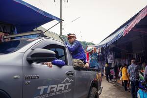 BIB: 
                            <button type="button" onclick="openModal(25303678)" class="btn btn-primary btn-sm float-right btn-popup" data-toggle="modal" data-target=".modal-high-quality">
                        <i class="fas fa-shopping-cart"></i> Add to Cart
                    </button>
                                            <button type="button" onclick="isThisMe(25303678, true)" class="btn btn-success btn-sm float-right btn-popup btn-isme hidden" data-toggle="tooltip" data-placement="bottom" title="นี่คือรูปของคุณใช่ไหม คลิกที่นี่เพื่อเอาเข้าอัลบั้ม">
                        <i class="fas fa-plus"></i> Add to album
                    </button>
                    <button type="button" onclick="isThisMe(25303678, false)" class="btn btn-warning btn-sm float-right btn-popup btn-isnotme hidden">
                        <i class="fas fa-ban"></i> Remove from album
                    </button>