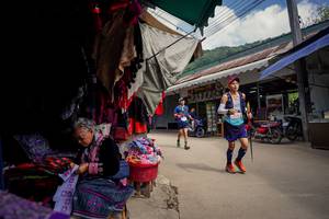 BIB: 
                            <button type="button" onclick="openModal(25303309)" class="btn btn-primary btn-sm float-right btn-popup" data-toggle="modal" data-target=".modal-high-quality">
                        <i class="fas fa-shopping-cart"></i> Add to Cart
                    </button>
                                            <button type="button" onclick="isThisMe(25303309, true)" class="btn btn-success btn-sm float-right btn-popup btn-isme hidden" data-toggle="tooltip" data-placement="bottom" title="นี่คือรูปของคุณใช่ไหม คลิกที่นี่เพื่อเอาเข้าอัลบั้ม">
                        <i class="fas fa-plus"></i> Add to album
                    </button>
                    <button type="button" onclick="isThisMe(25303309, false)" class="btn btn-warning btn-sm float-right btn-popup btn-isnotme hidden">
                        <i class="fas fa-ban"></i> Remove from album
                    </button>