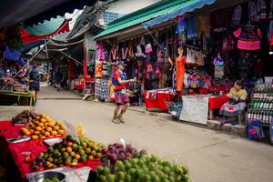 BIB: 
                            <button type="button" onclick="openModal(25308015)" class="btn btn-primary btn-sm float-right btn-popup" data-toggle="modal" data-target=".modal-high-quality">
                        <i class="fas fa-shopping-cart"></i> Add to Cart
                    </button>
                                            <button type="button" onclick="isThisMe(25308015, true)" class="btn btn-success btn-sm float-right btn-popup btn-isme hidden" data-toggle="tooltip" data-placement="bottom" title="นี่คือรูปของคุณใช่ไหม คลิกที่นี่เพื่อเอาเข้าอัลบั้ม">
                        <i class="fas fa-plus"></i> Add to album
                    </button>
                    <button type="button" onclick="isThisMe(25308015, false)" class="btn btn-warning btn-sm float-right btn-popup btn-isnotme hidden">
                        <i class="fas fa-ban"></i> Remove from album
                    </button>