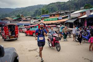 BIB: 
                            <button type="button" onclick="openModal(25305165)" class="btn btn-primary btn-sm float-right btn-popup" data-toggle="modal" data-target=".modal-high-quality">
                        <i class="fas fa-shopping-cart"></i> Add to Cart
                    </button>
                                            <button type="button" onclick="isThisMe(25305165, true)" class="btn btn-success btn-sm float-right btn-popup btn-isme hidden" data-toggle="tooltip" data-placement="bottom" title="นี่คือรูปของคุณใช่ไหม คลิกที่นี่เพื่อเอาเข้าอัลบั้ม">
                        <i class="fas fa-plus"></i> Add to album
                    </button>
                    <button type="button" onclick="isThisMe(25305165, false)" class="btn btn-warning btn-sm float-right btn-popup btn-isnotme hidden">
                        <i class="fas fa-ban"></i> Remove from album
                    </button>