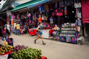 BIB: 
                            <button type="button" onclick="openModal(25308105)" class="btn btn-primary btn-sm float-right btn-popup" data-toggle="modal" data-target=".modal-high-quality">
                        <i class="fas fa-shopping-cart"></i> Add to Cart
                    </button>
                                            <button type="button" onclick="isThisMe(25308105, true)" class="btn btn-success btn-sm float-right btn-popup btn-isme hidden" data-toggle="tooltip" data-placement="bottom" title="นี่คือรูปของคุณใช่ไหม คลิกที่นี่เพื่อเอาเข้าอัลบั้ม">
                        <i class="fas fa-plus"></i> Add to album
                    </button>
                    <button type="button" onclick="isThisMe(25308105, false)" class="btn btn-warning btn-sm float-right btn-popup btn-isnotme hidden">
                        <i class="fas fa-ban"></i> Remove from album
                    </button>