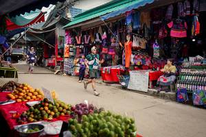 BIB: 
                            <button type="button" onclick="openModal(25307981)" class="btn btn-primary btn-sm float-right btn-popup" data-toggle="modal" data-target=".modal-high-quality">
                        <i class="fas fa-shopping-cart"></i> Add to Cart
                    </button>
                                            <button type="button" onclick="isThisMe(25307981, true)" class="btn btn-success btn-sm float-right btn-popup btn-isme hidden" data-toggle="tooltip" data-placement="bottom" title="นี่คือรูปของคุณใช่ไหม คลิกที่นี่เพื่อเอาเข้าอัลบั้ม">
                        <i class="fas fa-plus"></i> Add to album
                    </button>
                    <button type="button" onclick="isThisMe(25307981, false)" class="btn btn-warning btn-sm float-right btn-popup btn-isnotme hidden">
                        <i class="fas fa-ban"></i> Remove from album
                    </button>