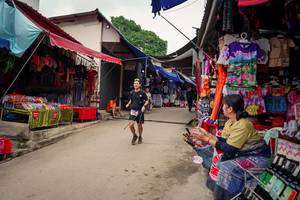 BIB: 
                            <button type="button" onclick="openModal(25306721)" class="btn btn-primary btn-sm float-right btn-popup" data-toggle="modal" data-target=".modal-high-quality">
                        <i class="fas fa-shopping-cart"></i> Add to Cart
                    </button>
                                            <button type="button" onclick="isThisMe(25306721, true)" class="btn btn-success btn-sm float-right btn-popup btn-isme hidden" data-toggle="tooltip" data-placement="bottom" title="นี่คือรูปของคุณใช่ไหม คลิกที่นี่เพื่อเอาเข้าอัลบั้ม">
                        <i class="fas fa-plus"></i> Add to album
                    </button>
                    <button type="button" onclick="isThisMe(25306721, false)" class="btn btn-warning btn-sm float-right btn-popup btn-isnotme hidden">
                        <i class="fas fa-ban"></i> Remove from album
                    </button>