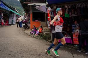 BIB: 
                            <button type="button" onclick="openModal(25303547)" class="btn btn-primary btn-sm float-right btn-popup" data-toggle="modal" data-target=".modal-high-quality">
                        <i class="fas fa-shopping-cart"></i> Add to Cart
                    </button>
                                            <button type="button" onclick="isThisMe(25303547, true)" class="btn btn-success btn-sm float-right btn-popup btn-isme hidden" data-toggle="tooltip" data-placement="bottom" title="นี่คือรูปของคุณใช่ไหม คลิกที่นี่เพื่อเอาเข้าอัลบั้ม">
                        <i class="fas fa-plus"></i> Add to album
                    </button>
                    <button type="button" onclick="isThisMe(25303547, false)" class="btn btn-warning btn-sm float-right btn-popup btn-isnotme hidden">
                        <i class="fas fa-ban"></i> Remove from album
                    </button>