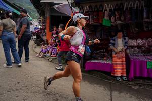 BIB: 
                            <button type="button" onclick="openModal(25303892)" class="btn btn-primary btn-sm float-right btn-popup" data-toggle="modal" data-target=".modal-high-quality">
                        <i class="fas fa-shopping-cart"></i> Add to Cart
                    </button>
                                            <button type="button" onclick="isThisMe(25303892, true)" class="btn btn-success btn-sm float-right btn-popup btn-isme hidden" data-toggle="tooltip" data-placement="bottom" title="นี่คือรูปของคุณใช่ไหม คลิกที่นี่เพื่อเอาเข้าอัลบั้ม">
                        <i class="fas fa-plus"></i> Add to album
                    </button>
                    <button type="button" onclick="isThisMe(25303892, false)" class="btn btn-warning btn-sm float-right btn-popup btn-isnotme hidden">
                        <i class="fas fa-ban"></i> Remove from album
                    </button>