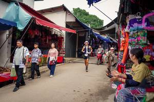 BIB: 
                            <button type="button" onclick="openModal(25306359)" class="btn btn-primary btn-sm float-right btn-popup" data-toggle="modal" data-target=".modal-high-quality">
                        <i class="fas fa-shopping-cart"></i> Add to Cart
                    </button>
                                            <button type="button" onclick="isThisMe(25306359, true)" class="btn btn-success btn-sm float-right btn-popup btn-isme hidden" data-toggle="tooltip" data-placement="bottom" title="นี่คือรูปของคุณใช่ไหม คลิกที่นี่เพื่อเอาเข้าอัลบั้ม">
                        <i class="fas fa-plus"></i> Add to album
                    </button>
                    <button type="button" onclick="isThisMe(25306359, false)" class="btn btn-warning btn-sm float-right btn-popup btn-isnotme hidden">
                        <i class="fas fa-ban"></i> Remove from album
                    </button>