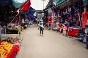 BIB: 
                            <button type="button" onclick="openModal(25303100)" class="btn btn-primary btn-sm float-right btn-popup" data-toggle="modal" data-target=".modal-high-quality">
                        <i class="fas fa-shopping-cart"></i> Add to Cart
                    </button>
                                            <button type="button" onclick="isThisMe(25303100, true)" class="btn btn-success btn-sm float-right btn-popup btn-isme hidden" data-toggle="tooltip" data-placement="bottom" title="นี่คือรูปของคุณใช่ไหม คลิกที่นี่เพื่อเอาเข้าอัลบั้ม">
                        <i class="fas fa-plus"></i> Add to album
                    </button>
                    <button type="button" onclick="isThisMe(25303100, false)" class="btn btn-warning btn-sm float-right btn-popup btn-isnotme hidden">
                        <i class="fas fa-ban"></i> Remove from album
                    </button>