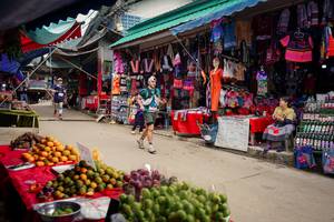 BIB: 
                            <button type="button" onclick="openModal(25307978)" class="btn btn-primary btn-sm float-right btn-popup" data-toggle="modal" data-target=".modal-high-quality">
                        <i class="fas fa-shopping-cart"></i> Add to Cart
                    </button>
                                            <button type="button" onclick="isThisMe(25307978, true)" class="btn btn-success btn-sm float-right btn-popup btn-isme hidden" data-toggle="tooltip" data-placement="bottom" title="นี่คือรูปของคุณใช่ไหม คลิกที่นี่เพื่อเอาเข้าอัลบั้ม">
                        <i class="fas fa-plus"></i> Add to album
                    </button>
                    <button type="button" onclick="isThisMe(25307978, false)" class="btn btn-warning btn-sm float-right btn-popup btn-isnotme hidden">
                        <i class="fas fa-ban"></i> Remove from album
                    </button>