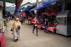 BIB: 
                            <button type="button" onclick="openModal(25305834)" class="btn btn-primary btn-sm float-right btn-popup" data-toggle="modal" data-target=".modal-high-quality">
                        <i class="fas fa-shopping-cart"></i> Add to Cart
                    </button>
                                            <button type="button" onclick="isThisMe(25305834, true)" class="btn btn-success btn-sm float-right btn-popup btn-isme hidden" data-toggle="tooltip" data-placement="bottom" title="นี่คือรูปของคุณใช่ไหม คลิกที่นี่เพื่อเอาเข้าอัลบั้ม">
                        <i class="fas fa-plus"></i> Add to album
                    </button>
                    <button type="button" onclick="isThisMe(25305834, false)" class="btn btn-warning btn-sm float-right btn-popup btn-isnotme hidden">
                        <i class="fas fa-ban"></i> Remove from album
                    </button>