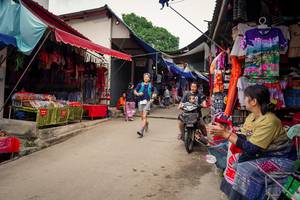 BIB: 
                            <button type="button" onclick="openModal(25306668)" class="btn btn-primary btn-sm float-right btn-popup" data-toggle="modal" data-target=".modal-high-quality">
                        <i class="fas fa-shopping-cart"></i> Add to Cart
                    </button>
                                            <button type="button" onclick="isThisMe(25306668, true)" class="btn btn-success btn-sm float-right btn-popup btn-isme hidden" data-toggle="tooltip" data-placement="bottom" title="นี่คือรูปของคุณใช่ไหม คลิกที่นี่เพื่อเอาเข้าอัลบั้ม">
                        <i class="fas fa-plus"></i> Add to album
                    </button>
                    <button type="button" onclick="isThisMe(25306668, false)" class="btn btn-warning btn-sm float-right btn-popup btn-isnotme hidden">
                        <i class="fas fa-ban"></i> Remove from album
                    </button>