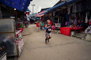 BIB: 
                            <button type="button" onclick="openModal(25305350)" class="btn btn-primary btn-sm float-right btn-popup" data-toggle="modal" data-target=".modal-high-quality">
                        <i class="fas fa-shopping-cart"></i> Add to Cart
                    </button>
                                            <button type="button" onclick="isThisMe(25305350, true)" class="btn btn-success btn-sm float-right btn-popup btn-isme hidden" data-toggle="tooltip" data-placement="bottom" title="นี่คือรูปของคุณใช่ไหม คลิกที่นี่เพื่อเอาเข้าอัลบั้ม">
                        <i class="fas fa-plus"></i> Add to album
                    </button>
                    <button type="button" onclick="isThisMe(25305350, false)" class="btn btn-warning btn-sm float-right btn-popup btn-isnotme hidden">
                        <i class="fas fa-ban"></i> Remove from album
                    </button>