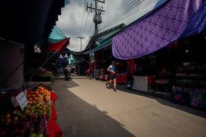 BIB: 
                            <button type="button" onclick="openModal(25308821)" class="btn btn-primary btn-sm float-right btn-popup" data-toggle="modal" data-target=".modal-high-quality">
                        <i class="fas fa-shopping-cart"></i> Add to Cart
                    </button>
                                            <button type="button" onclick="isThisMe(25308821, true)" class="btn btn-success btn-sm float-right btn-popup btn-isme hidden" data-toggle="tooltip" data-placement="bottom" title="นี่คือรูปของคุณใช่ไหม คลิกที่นี่เพื่อเอาเข้าอัลบั้ม">
                        <i class="fas fa-plus"></i> Add to album
                    </button>
                    <button type="button" onclick="isThisMe(25308821, false)" class="btn btn-warning btn-sm float-right btn-popup btn-isnotme hidden">
                        <i class="fas fa-ban"></i> Remove from album
                    </button>