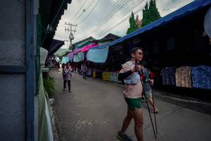 BIB: 
                            <button type="button" onclick="openModal(25310477)" class="btn btn-primary btn-sm float-right btn-popup" data-toggle="modal" data-target=".modal-high-quality">
                        <i class="fas fa-shopping-cart"></i> Add to Cart
                    </button>
                                            <button type="button" onclick="isThisMe(25310477, true)" class="btn btn-success btn-sm float-right btn-popup btn-isme hidden" data-toggle="tooltip" data-placement="bottom" title="นี่คือรูปของคุณใช่ไหม คลิกที่นี่เพื่อเอาเข้าอัลบั้ม">
                        <i class="fas fa-plus"></i> Add to album
                    </button>
                    <button type="button" onclick="isThisMe(25310477, false)" class="btn btn-warning btn-sm float-right btn-popup btn-isnotme hidden">
                        <i class="fas fa-ban"></i> Remove from album
                    </button>